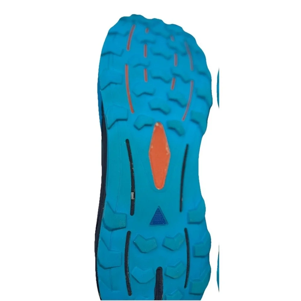 Brooks *see heel